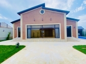 Satılır 5 otaqlı 200 m2 bağ evi Şüvəlan Park ticarət mərkəzi