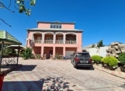 Satılır 5 otaqlı 600 m2 bağ evi Novxanı