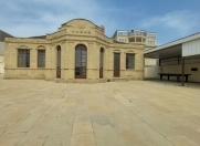 İcarəyə verilir 4 otaqlı 250 m2 bağ evi Səbail r.