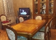 İcarəyə verilir 3 otaqlı 70 m2 köhnə tikili Nizami m.