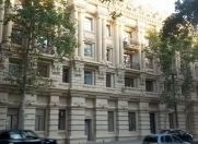 Satılır 3 otaqlı 85 m2 köhnə tikili Sahil m.