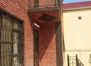 Satılır 6 otaqlı 250 m2 həyət evi Qaraçuxur