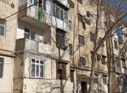 Satılır 4 otaqlı 90 m2 köhnə tikili Biləcəri