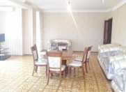 İcarəyə verilir 4 otaqlı 150 m2 yeni tikili 28 May m.