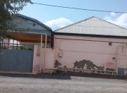 Satılır 3 otaqlı 100 m2 həyət evi İzmir parkı