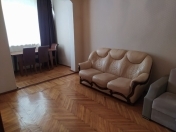 Satılır 2 otaqlı 49 m2 köhnə tikili 1 mkr