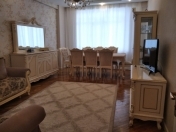 Satılır 3 otaqlı 98 m2 yeni tikili 9 mkr