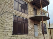 Satılır 5 otaqlı 220 m2 həyət evi Buzovna