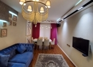 Satılır 3 otaqlı 130 m2 yeni tikili Nəriman Nərimanov m.