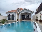 Satılır 4 otaqlı 200 m2 bağ evi Mərdəkan