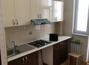 İcarəyə verilir 1 otaqlı 45 m2 yeni tikili Xırdalan