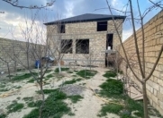 Satılır 8 otaqlı 250 m2 həyət evi Novxanı