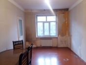 Satılır 2 otaqlı 62 m2 köhnə tikili 8 mkr