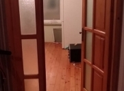 Satılır 3 otaqlı 50 m2 köhnə tikili Həzi Aslanov m.