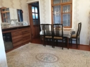 Satılır 3 otaqlı 84 m2 həyət evi Heydər Əliyev Mərkəzi