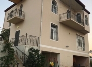 Satılır 6 otaqlı 360 m2 bağ evi Atyalı