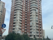 Satılır 4 otaqlı 120 m2 yeni tikili Elmlər Akademiyası m.