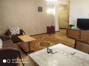 İcarəyə verilir 2 otaqlı 70 m2 yeni tikili Şah İsmayıl Xətai m.