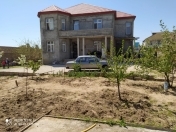 Satılır 8 otaqlı 260 m2 həyət evi Binə