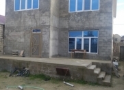 Satılır 3 otaqlı 180 m2 həyət evi Y.Suraxanı