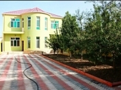 Satılır 5 otaqlı 300 m2 həyət evi Bakıxanov