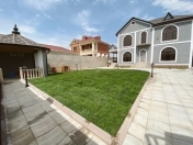 Satılır 5 otaqlı 178 m2 bağ evi Hövsan