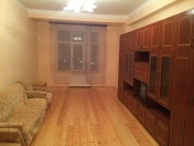 İcarəyə verilir 2 otaqlı 95 m2 yeni tikili Həzi Aslanov m.