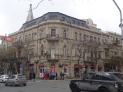 Satılır 3 otaqlı 160 m2 obyekt Landmark