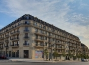 İcarəyə verilir 4 otaqlı 170 m2 yeni tikili AMAY