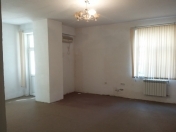 Satılır 4 otaqlı 160 m2 yeni tikili 9 mkr