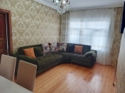 Satılır 5 otaqlı 120 m2 köhnə tikili Əhmədli m.