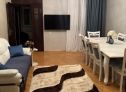 Satılır 4 otaqlı 75 m2 köhnə tikili 8 km