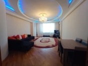 Satılır 3 otaqlı 131 m2 yeni tikili Nizami m.