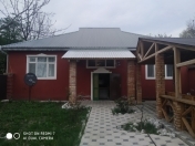 İcarəyə verilir 4 otaqlı 550 m2 həyət evi Qəbələ