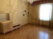 Satılır 4 otaqlı 160 m2 yeni tikili 8 mkr