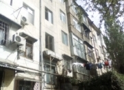 İcarəyə verilir 2 otaqlı 45 m2 köhnə tikili 5 mkr