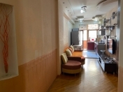 İcarəyə verilir 2 otaqlı 81 m2 yeni tikili 28 may