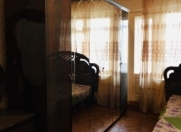 Satılır 2 otaqlı 64 m2 köhnə tikili 8 mkr