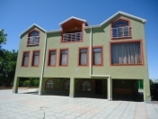 İcarəyə verilir 5 otaqlı 300 m2 bağ evi Novxanı