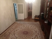 Satılır 3 otaqlı 80 m2 köhnə tikili Bakı Dövlət Universiteti