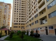 Satılır 1 otaqlı 26 m2 yeni tikili İnşaatçılar m.