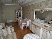 Satılır 2 otaqlı 92 m2 yeni tikili 9 mkr