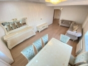 Satılır 3 otaqlı 135 m2 yeni tikili 9 mkr