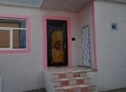 Satılır 3 otaqlı 65 m2 həyət evi Binə