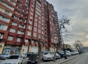 İcarəyə verilir 4 otaqlı 170 m2 yeni tikili Nərimanov r.