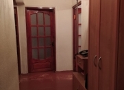 İcarəyə verilir 2 otaqlı 65 m2 köhnə tikili Elmlər Akademiyası m.