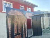 Satılır 3 otaqlı 90 m2 həyət evi Saray