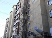 Satılır 3 otaqlı 70 m2 köhnə tikili Əhmədli