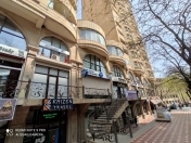 İcarəyə verilir 2 otaqlı 60 m2 obyekt Nizami m.