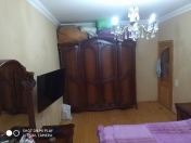 Satılır 4 otaqlı 88 m2 köhnə tikili 8 mkr